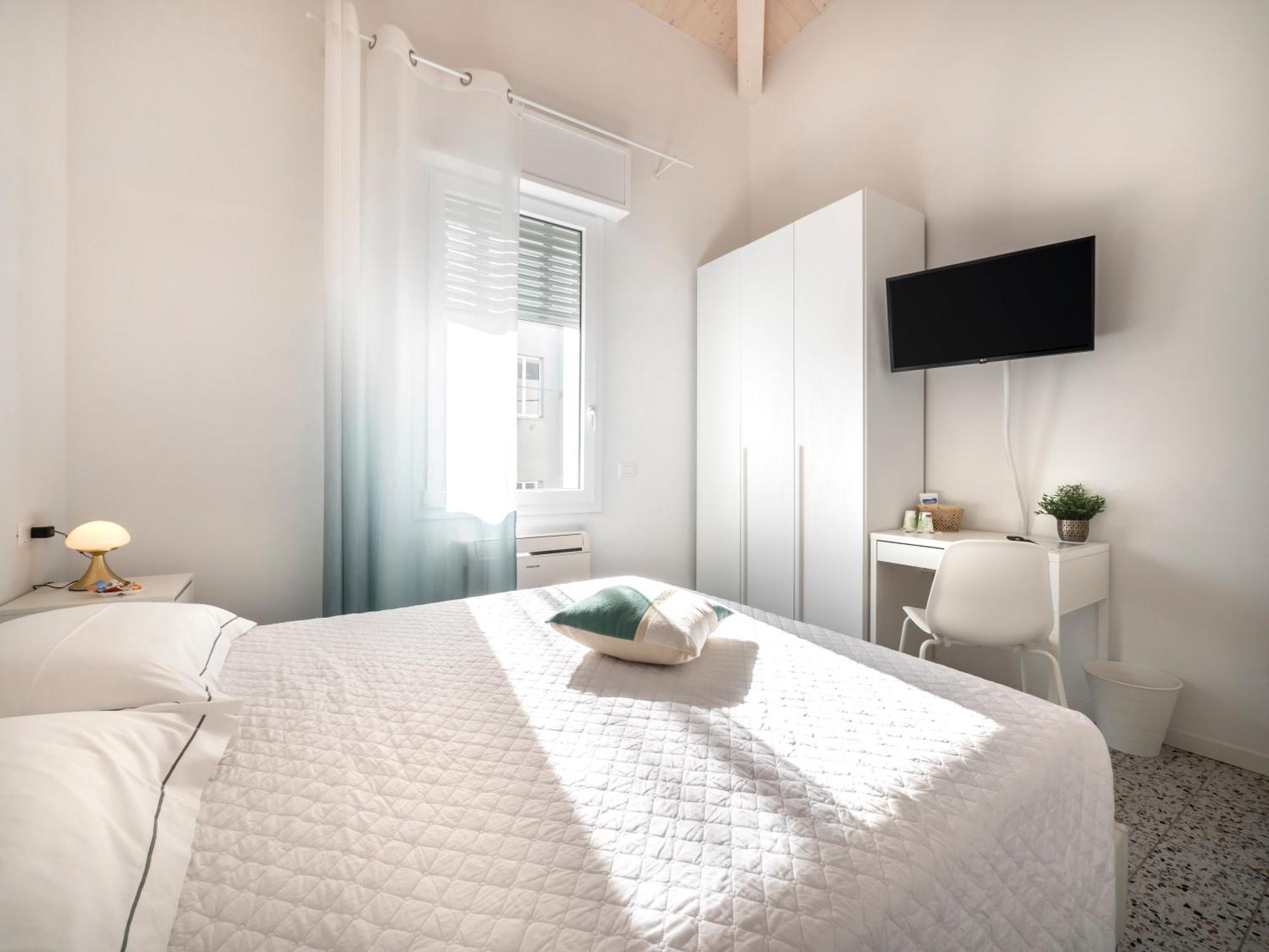 Zuara9Room Rimini Extérieur photo