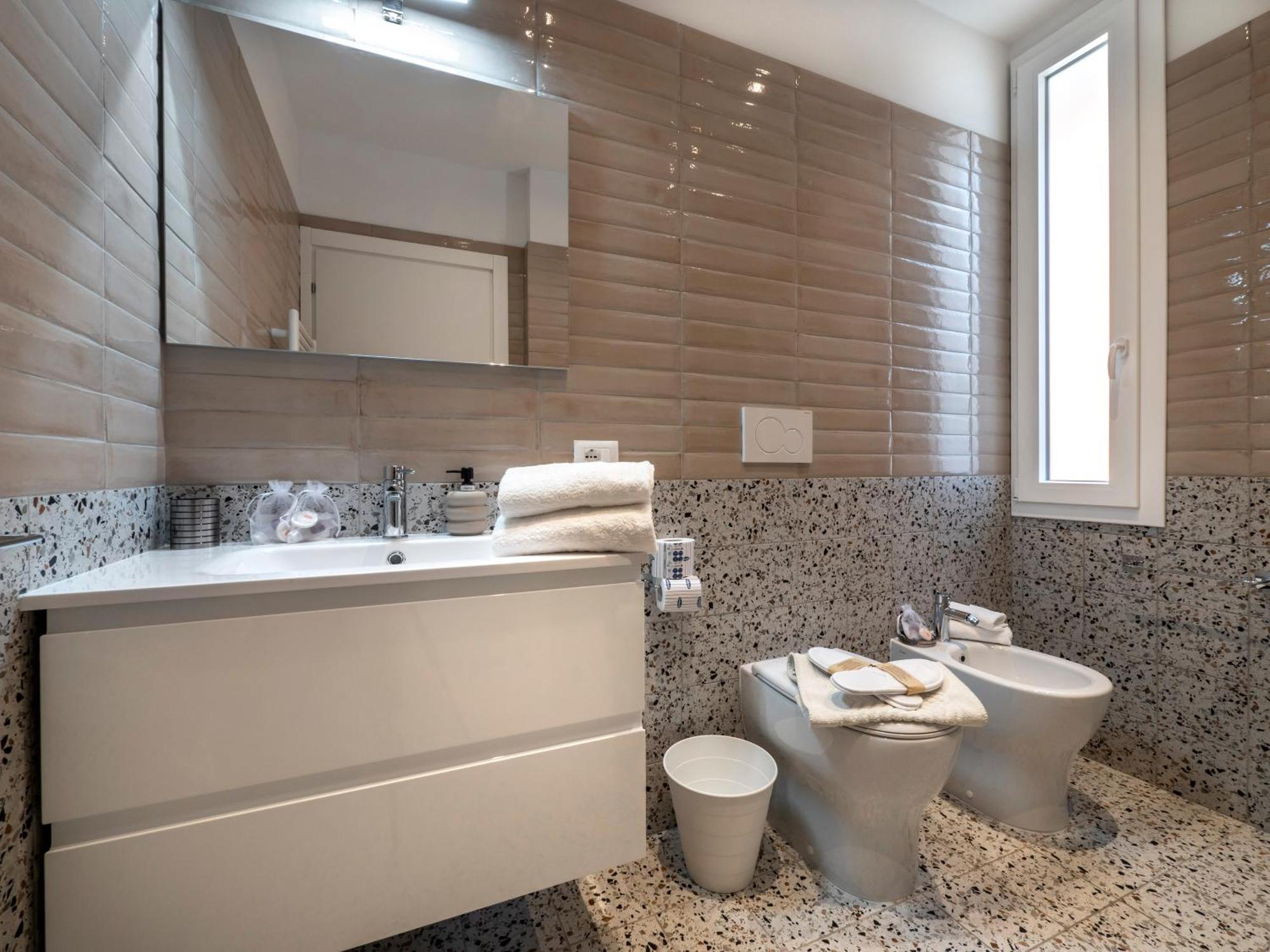 Zuara9Room Rimini Extérieur photo
